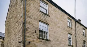 Sun Street Retreats - Image 3