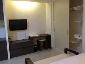 Harlys Residence - Image 2