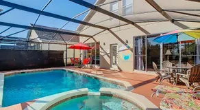 Orlando Area retreat w pool & arcade - Image 3
