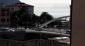 Riva Beach House - Image 4