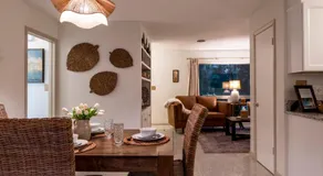The Driftwood House- Family friendly boat parking retreat - Image 3