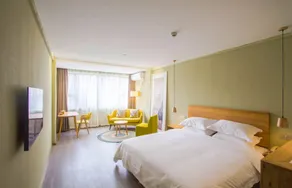 QINGTENG SUSHE ART HOTEL - Image 2