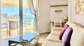 Violet Sea View Apartment - Image 2