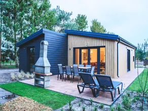 Modern holiday home with infrared sauna - Image 3