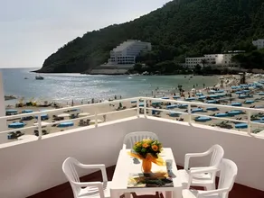 Cala Llonga Apartments - Image 2