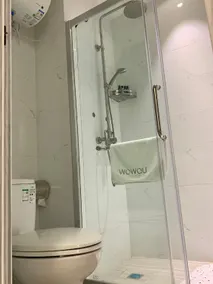 A寻味顺德/凤城食都/欢乐海岸/清晖园/步行街/长鹿农庄时尚简约有档次大床房 - Image 3
