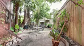 Step into the French Quarter - Image 5
