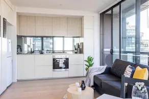 KOZYGURU DOCKLANDS HIGH LEVEL WATERVIEW 1BED POOL VDO883-2009 - Image 3