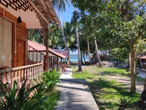 Sundaze Beach Resort - Image 3