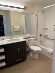Candlewood Suites Calgary Airport North - Image 2