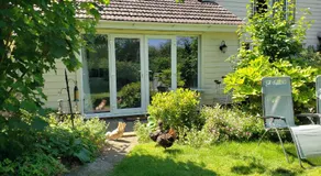 Luxury Self-Catering and Sauna - Oaks Rest - Image 5