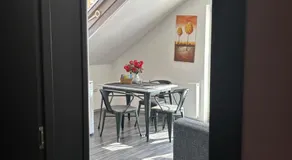Happy House - Image 3