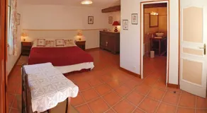 Chambres d'Hôtes Domaine Le Fragnaud - Image 2
