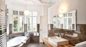 Villa Verdi Apartments - Image 2