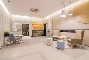 Home Inn Neo Shanghai Wujiaochang Changhai Hospital - Image 3