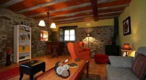 Bajo Los Tilos - Image 2
