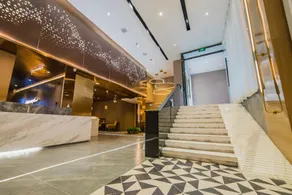 Home Inn Plus Qingdao Weihai Road Taidong Pedestrian Street - Image 4