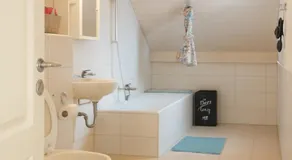 Homely 2,5 room apartment - Image 2