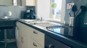DUNOON - TOWN CENTRE HOLIDAY HOME APARTMENT - Image 4