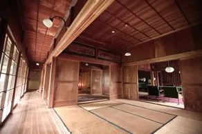 100 years-old Japanese house MAROYA - Image 3