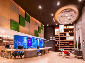 Yuefeng Hotel (Guangzhou Panyu Shiqiao Aoyuan Plaza) - Image 2