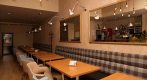 Hotel Motto - Image 2