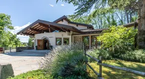 ACCADEMIA VINE LODGE - Image 3