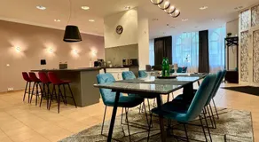 VonMos City Apartments - Image 4