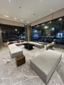 Lavande Hotel (Jingdezhen Taoxichuan Creative Square Branch) - Image 2