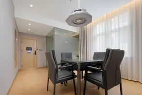 Lixin Hotel (Yanjiang Avenue Branch) - Image 5