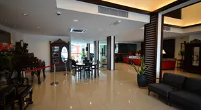 906 Riverside Hotel Malacca - Image 2