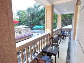 Rui Feng Mountain Hostel - Image 5