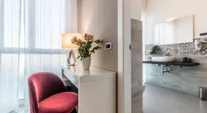 4 Star Suite SPA  - Image 4