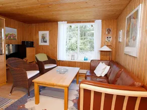 Elegant Holiday Home in Ålbæk near Sea - Image 2