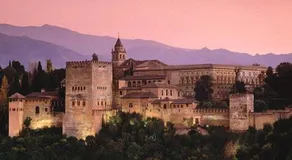 Charming apartment historic centre Granada 80 m² + balcony - Image 3
