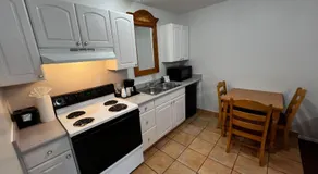Alpine Motel - Image 3