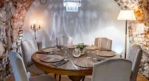 Frost Boutique Hotel - Image 5