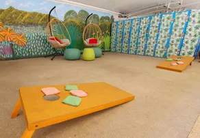 Waikiki Beachside Hostel - Image 5