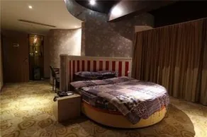 Pingguo Hotel - Image 5