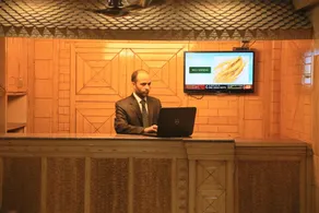 Milad Hotel - Image 3