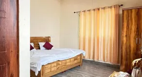 Mountain Vibe Resort - Image 4