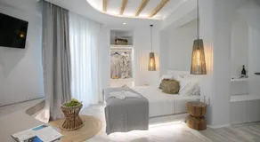 Majestique of Naxos luxury suites - Image 2