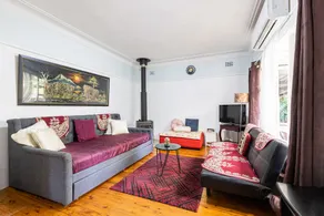 Country life living with urban amenities - Image 2