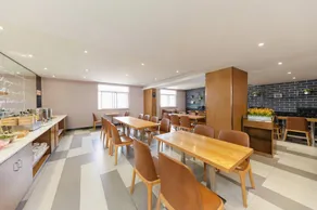 Yeste Hotel Yuxi Taobao Street Wanda Plaza - Image 3