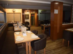 Hotel Ambaji International - Image 3