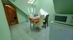 Pink Tulip Apartment House - Image 5