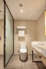 Hanting Premium Hotel Qingdao Taidong Metro Station - Image 5
