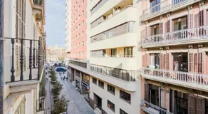Four Petals Barcelona Boutique Apartments - Image 2