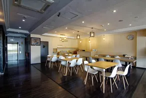 The Noble Hotel - Image 4