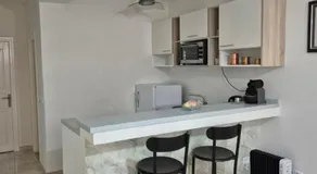 Cozy Apartment - Image 3